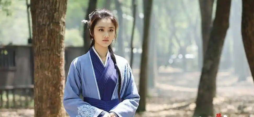 《美人慕白首》热拍,任嘉伦古装造型超帅,女主容貌气质绝佳_张慧雯