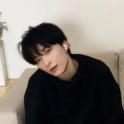 ins超酷成熟男生头像拐个弯与生活和解得失都随意