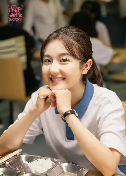 她长这样,很多人暗恋吧_谭松韵_余淮_少女