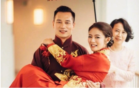 陈荣炼个人资料安以轩婚礼伴娘伴郎是谁婚期含义陈荣炼个人资料家庭