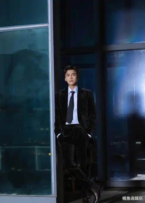 李易峰每一次出场都惊艳!