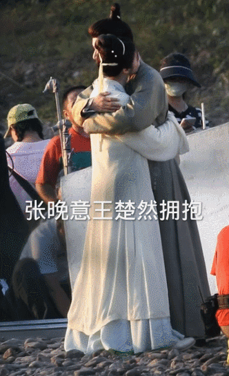 11.1娱乐瓜:王一博杨紫成毅白鹿许凯娜扎张彬彬张晚意梁洁宋轶