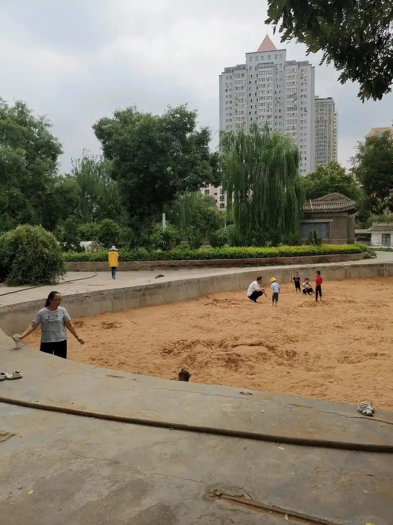 甘肃省兰州市小西湖公园.