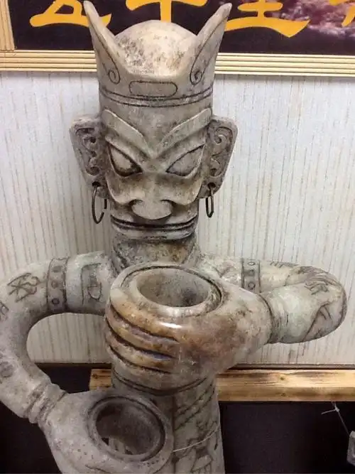 0979759760 所在地: 桃园县桃园巿 备注: 罕见玉质三星堆文化 分享