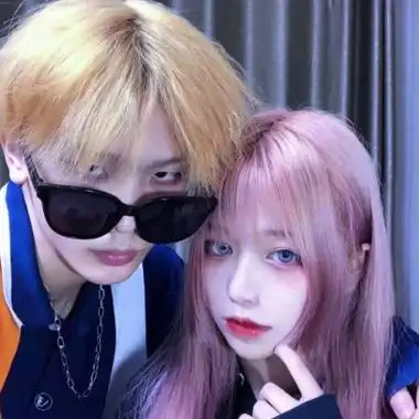 超酷真人情头高清很酷的真人情侣头像图片