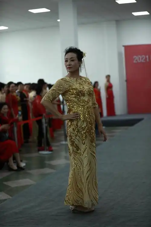 济宁老年大学旗袍秀,时装秀,晚礼服花絮