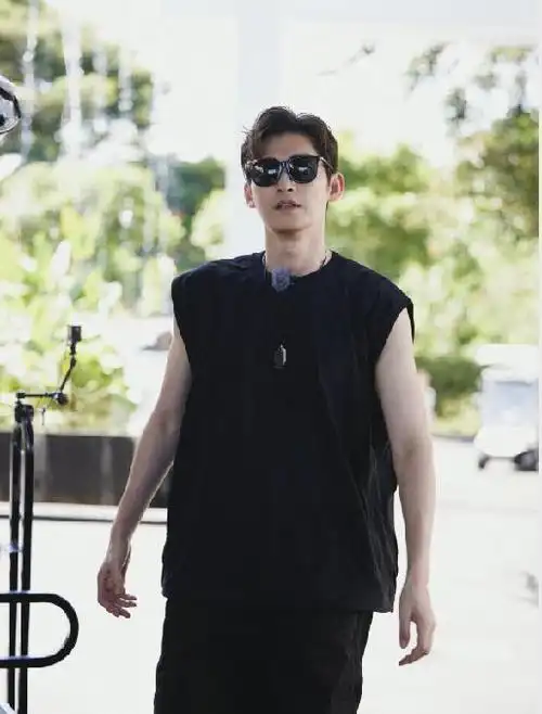 分手7年后,再看张翰境遇,才懂他和古力娜扎本就不是"一路人"