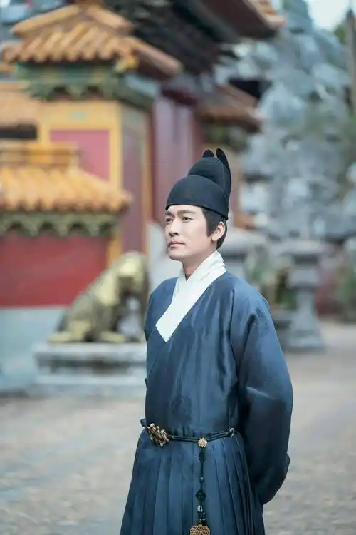 我坦白了,没有人能不爱张博的古装_角色_孙权_少年