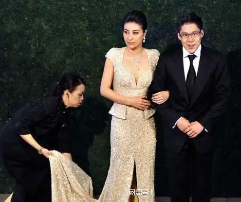 郭晶晶的三场婚礼才是王者!
