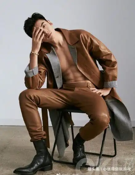 穿衣显瘦脱衣有肉的张云龙,巧克力腹肌,人鱼线,鲨鱼线超吸睛,尽显男性