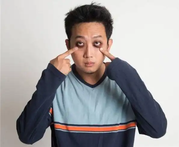 艾叶祛除黑眼圈的功效