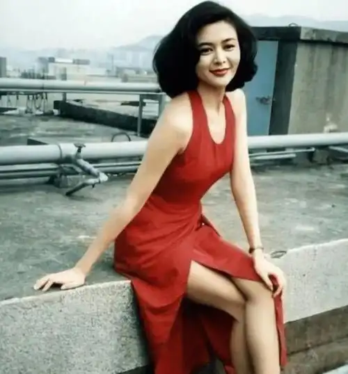 关之琳:背了多年"高尔夫球"的黑锅,刘銮雄一句话为其洗白