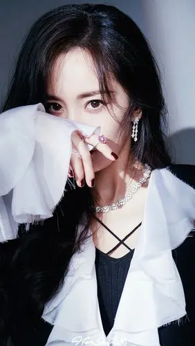 杨幂2020腾讯视频年度发布会 禁二改 二传需注明出处,微博可@花舒