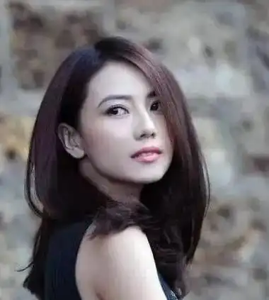 高圆圆青涩高中旧照惊艳曝光:时光里的美人,引起网友热议|高圆圆|高中