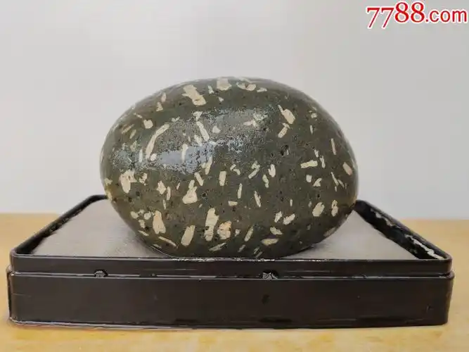 新进洛阳梅花石原石1739菊花蛋花型好石型好磁性强养生保健效果好