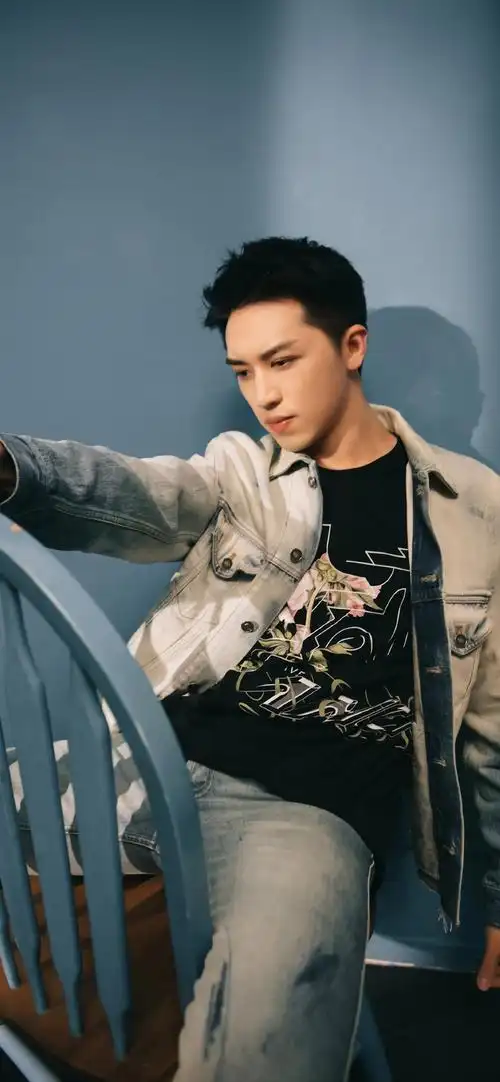 4k超高清竖屏手机壁纸男生许魏洲明星写真
