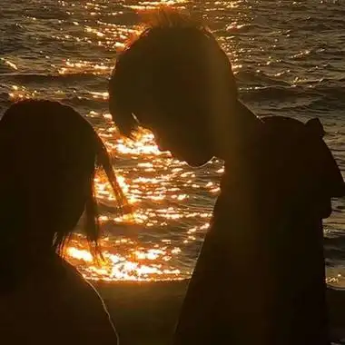高清唯美的夕阳情侣头像真人图片
