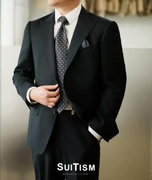 (成都西服)律师西装定制,正式场合通勤如何穿搭?_面料_形象_身材