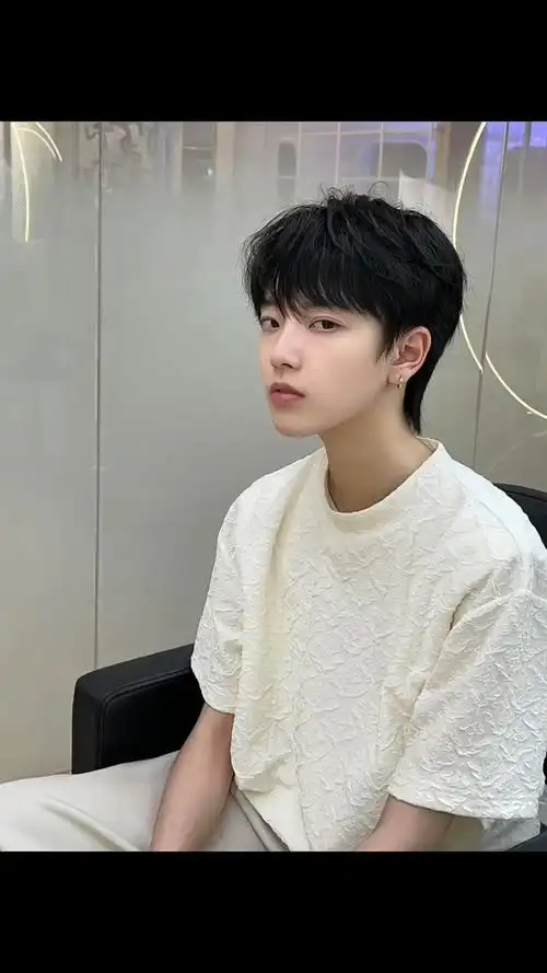 男生直接帅到犯规的韩式气垫烫