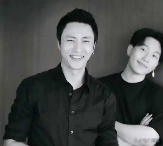 的7位大龄男星,有人孩子都成年了,却情史复杂感情成迷_婚姻_事业_恋情