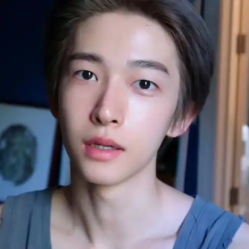 刘宇这是素颜nb症吗