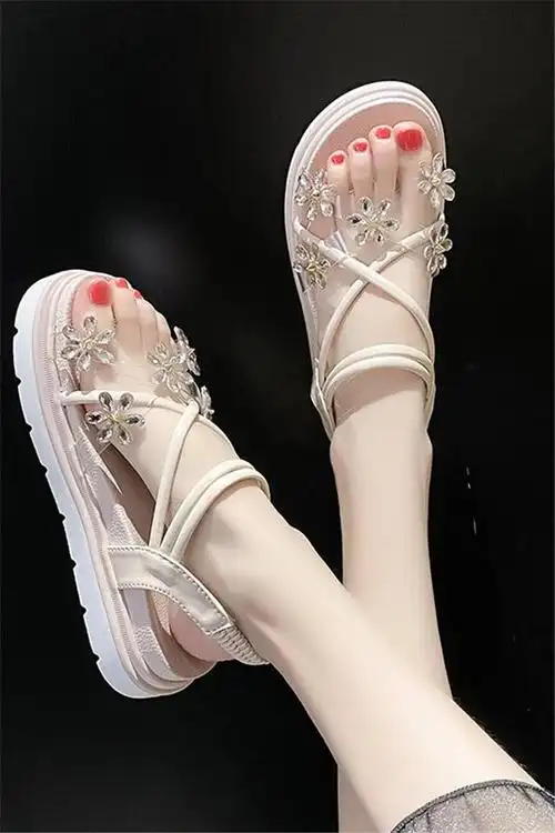 细跟凉鞋女高跟