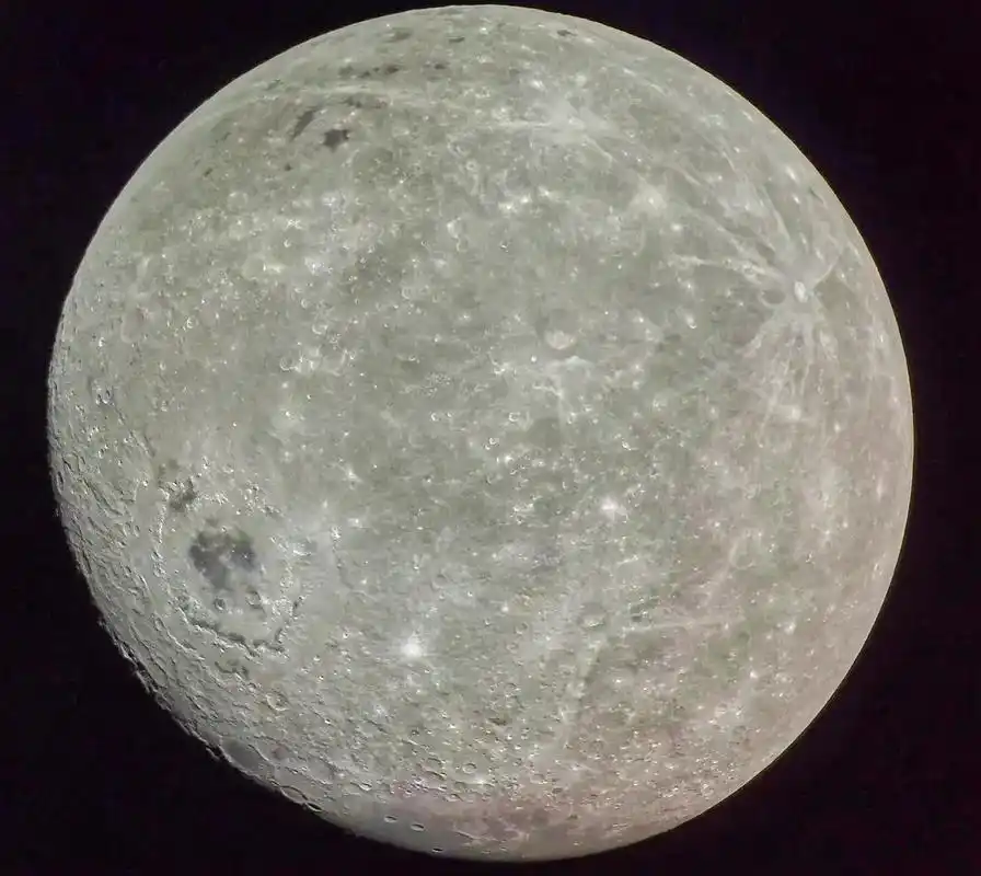 图一是猎户座飞船拍摄的月球背面🌘猎户座飞船于北京时间20 - 抖音