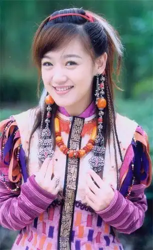 被"哈妹"和"胡歌前女友"身份绑定的薛佳凝,真的很好!