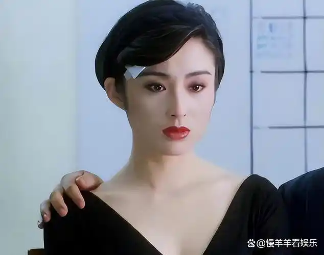 值得一提的是,张敏在出道之后其实大都是以性感女神的形象示人.