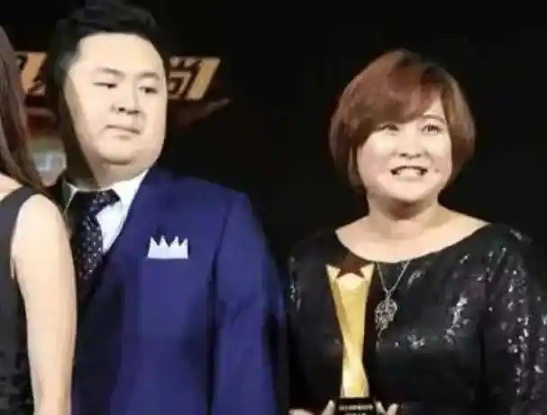 贾玲结婚6年了从不晒老公!