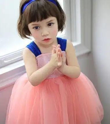 女孩子的短发发型小孩子可爱的短发发型