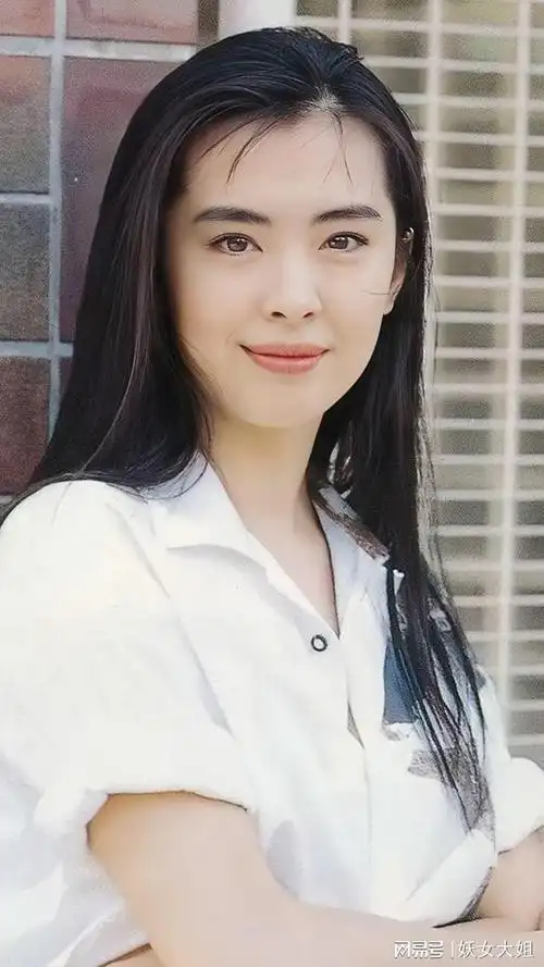 王祖贤年轻的时候图片 王祖贤年轻时照片大全_布阁拉