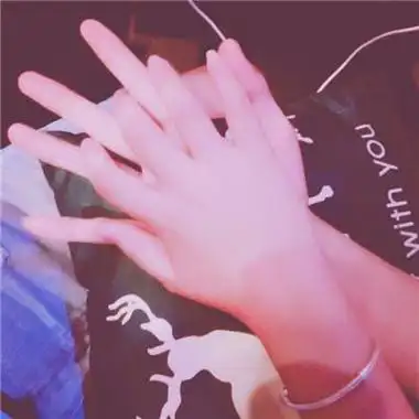 情侣头像牵手的只有手头像2021精选牵着你的手走到世界的尽头