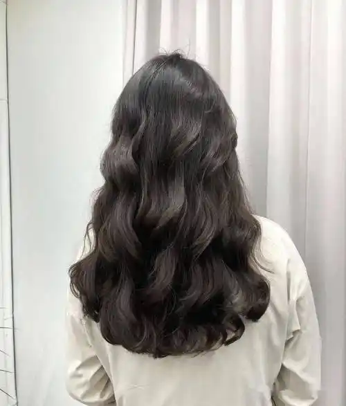 就选木马卷!_发型_卷发_弧度