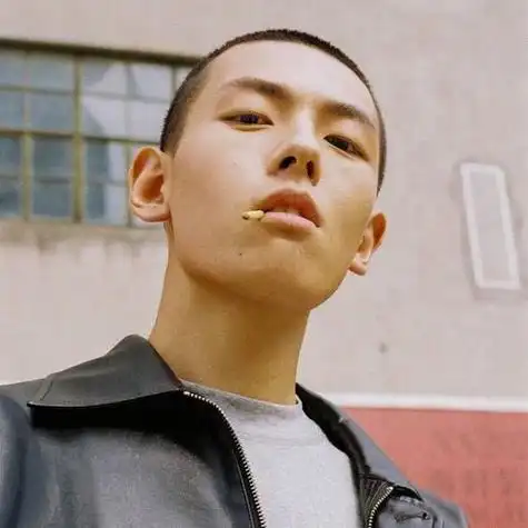 寸头头像图片男生 痞帅寸头头像图片大全2023