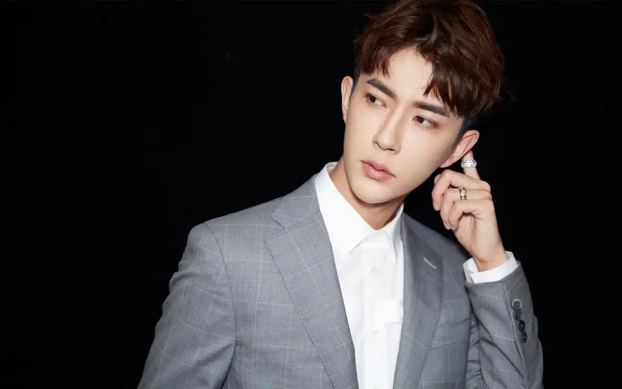 于朦胧帅气图片高清电脑桌面壁纸,大陆明星,帅气,帅哥,演员,帅哥明星