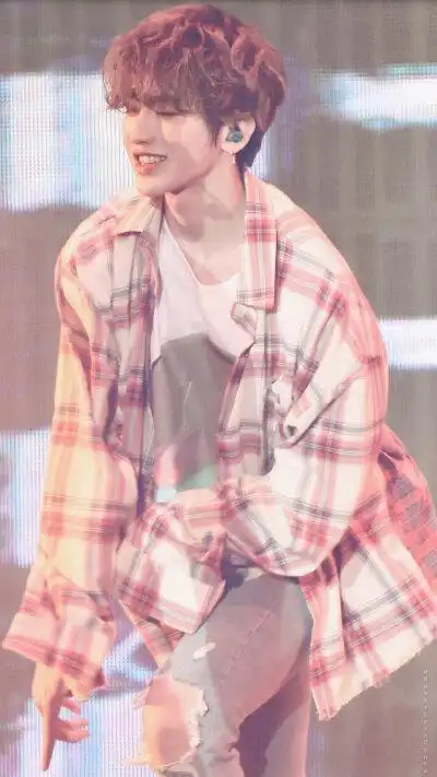 蔡徐坤锁屏粉色 - 堆糖,美图壁纸兴趣社区