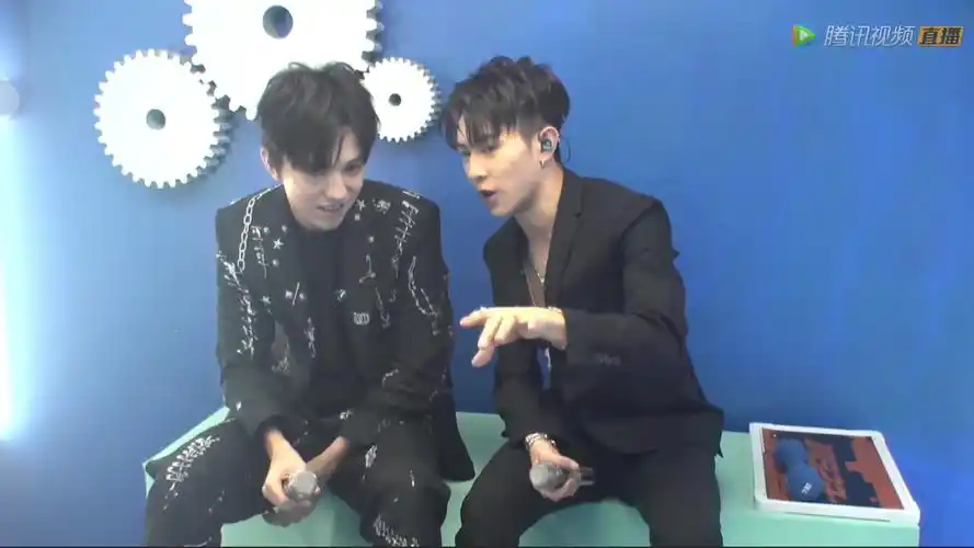 【明日之子】九宫格马伯骞cut合集(持续更新中)