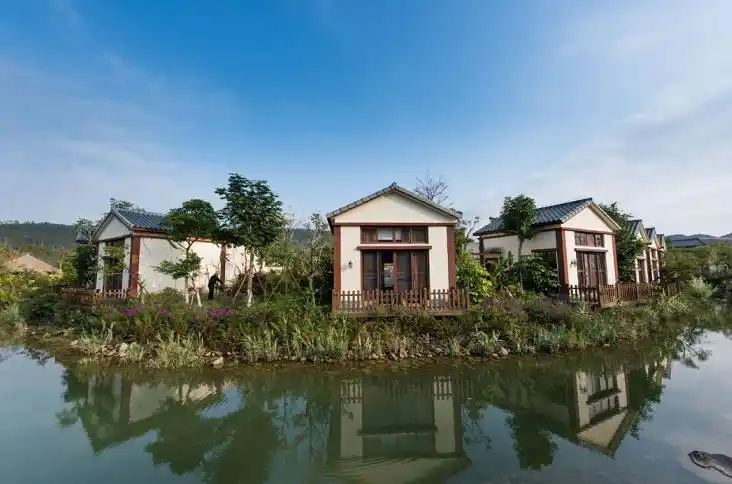 汕尾水底山温泉庄园酒店