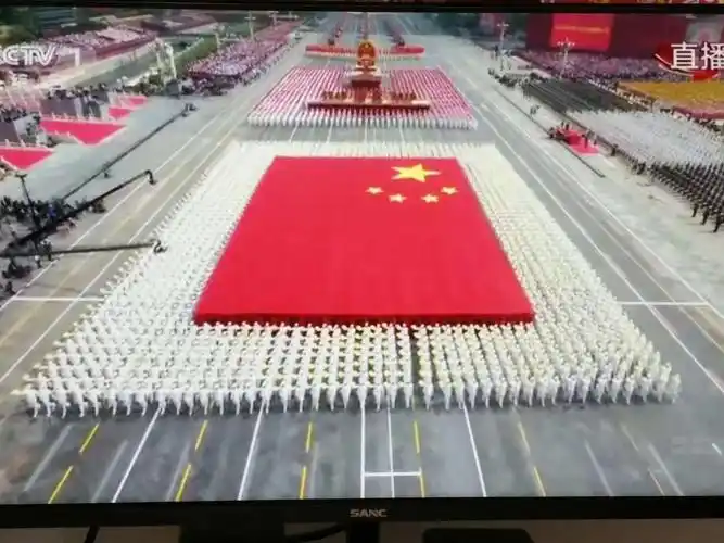 我的祖国好强大呀!我爱我的祖国!