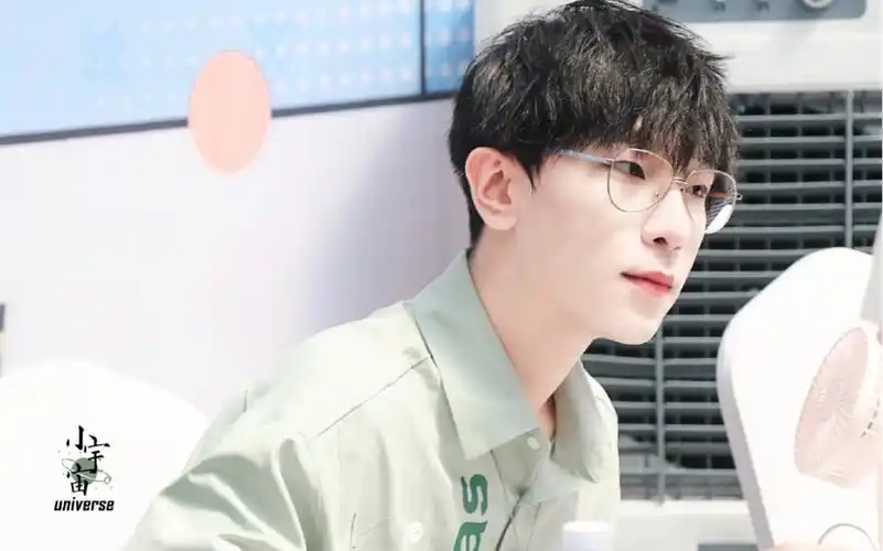 景向谁依所以你睡了没啊啊啊啊啊绝