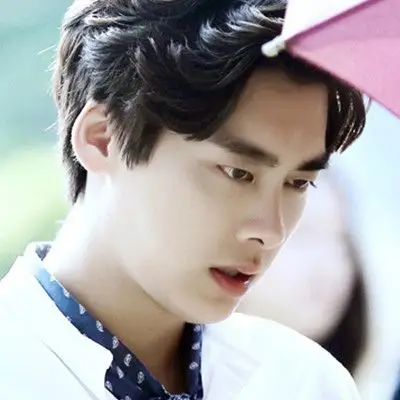 【图】李易峰侧面图片帅呆粉丝 而立之年希望更成熟