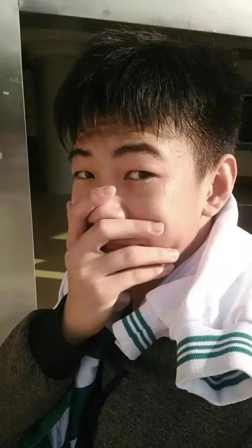 校园男神评选第七组有你学校的男生吗