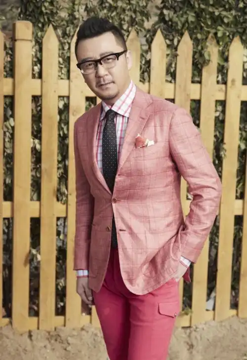 郭涛简历个人资料简介 :娶小15岁美娇妻,婚后连生两胎,如今事业有成