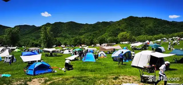 玉渡山自然风景区位于延庆城区10公里,龙庆峡景区上游,海坨山脚下.