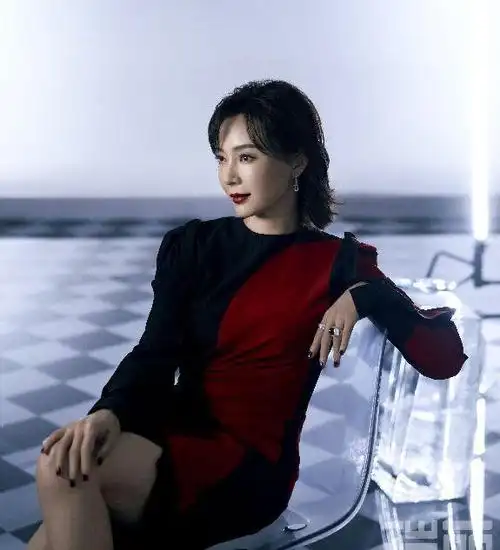 被陈数的超a造型惊艳了气质穿搭优雅高级演绎别样风情太飒了