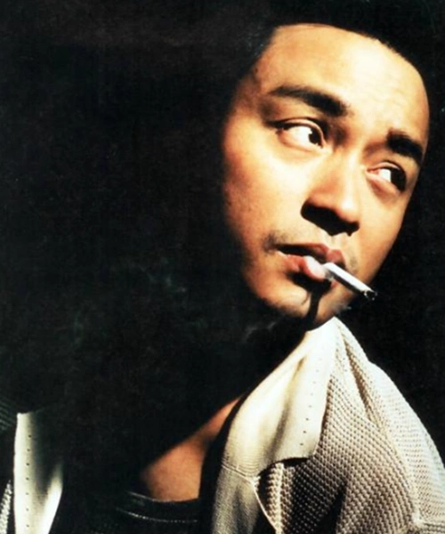 抽烟姿势最帅的四个男星图1一看就是土豪最后一个让人感慨