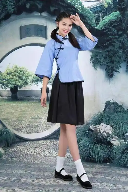 民国时期的校服那么好看为什么从解放到现在都没有高校沿用