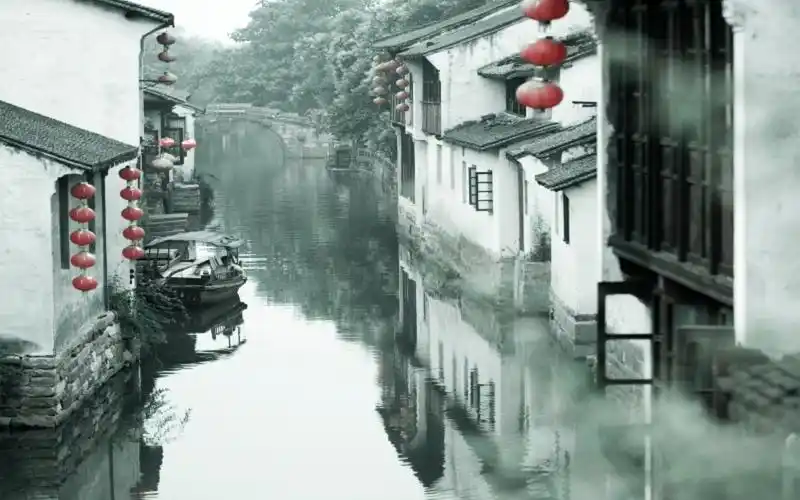 > || 更新时间:2014-12-16 颜色分 灰色 关键词:  唯美图片 江南水乡