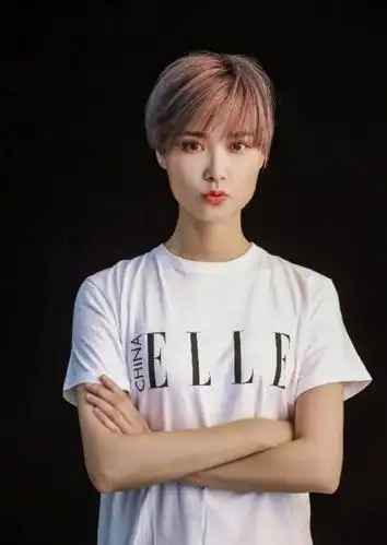 李宇春少见卖萌,其实她也有满满的少女心啊